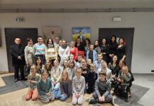 Wernisaż Kingi Kołodziej w Gminnym Ośrodku Kultury w Dobrzeniu Wielkim